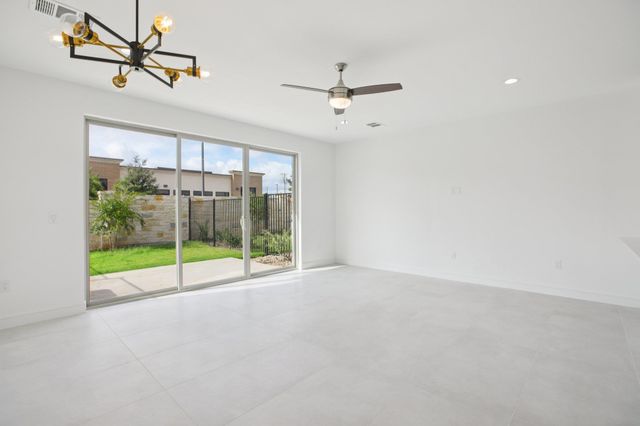 202 Tesla CIR, Austin, TX 78681