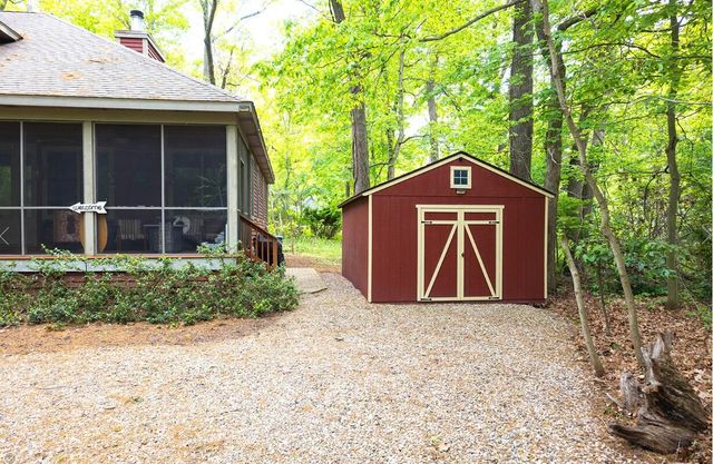 18774 Old Field Road, New Buffalo Twp, MI 49117