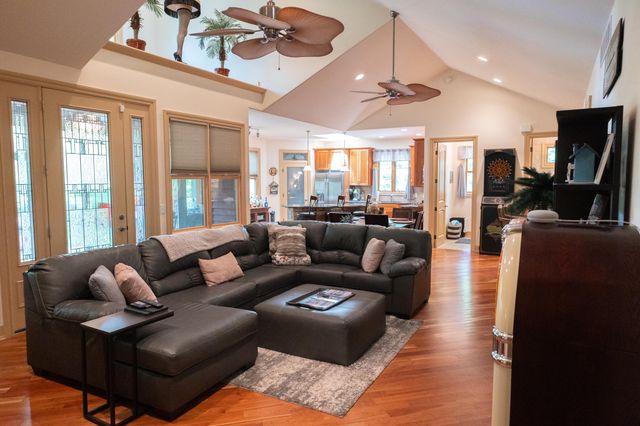 18774 Old Field Road, New Buffalo Twp, MI 49117