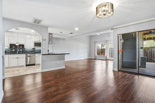 18024 Starboard Drive, Houston, TX 77058