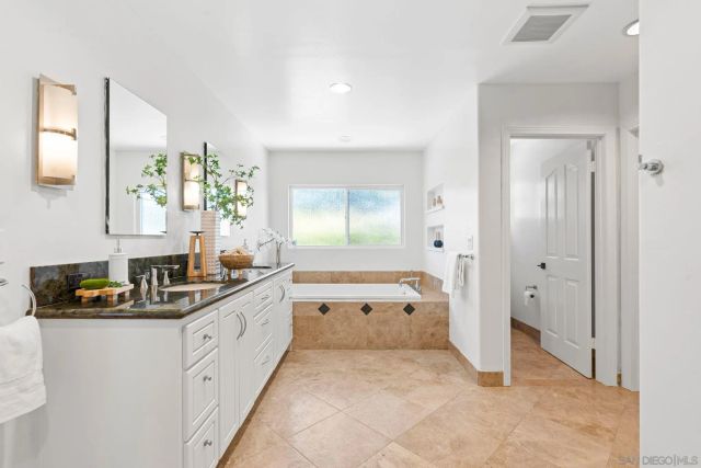 15951 Avenida Calma, Rancho Santa Fe, CA 92091