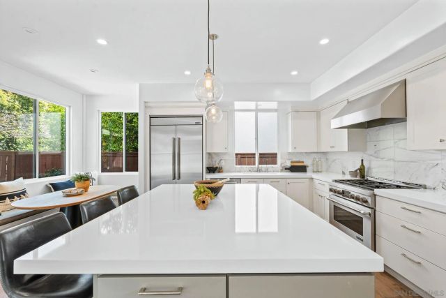 15951 Avenida Calma, Rancho Santa Fe, CA 92091