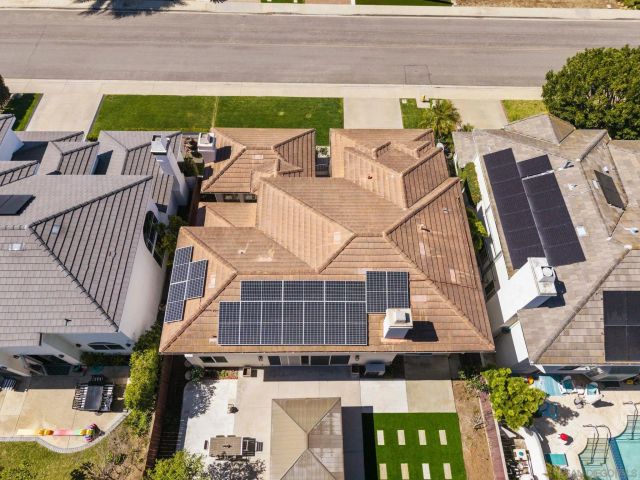 15951 Avenida Calma, Rancho Santa Fe, CA 92091