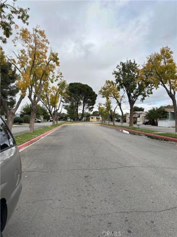 1301 E Avenue I 34, Lancaster, CA 93535