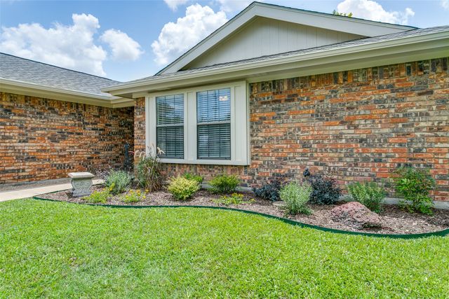 348 La Quinta Circle N, Keller, TX 76248
