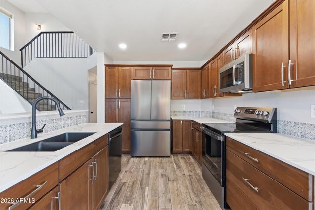 13633 S 47TH Street, Phoenix, AZ 85044