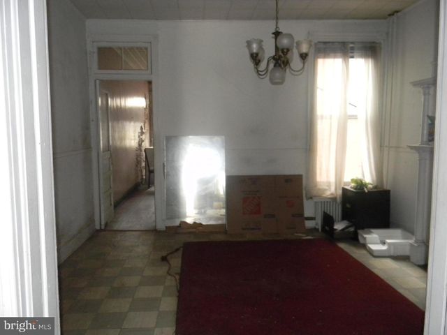 2348 MCCULLOH ST, Baltimore, MD 21217