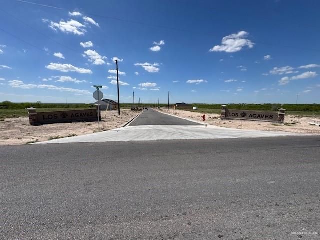 101 Starrview Drive, Rio Grande City, TX 78582