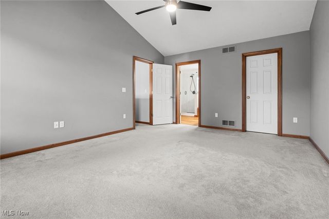 5700 Birmingham Road NE, Canton, OH 44721