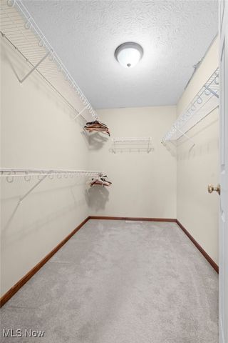 5700 Birmingham Road NE, Canton, OH 44721