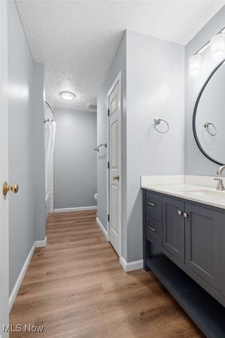 5700 Birmingham Road NE, Canton, OH 44721