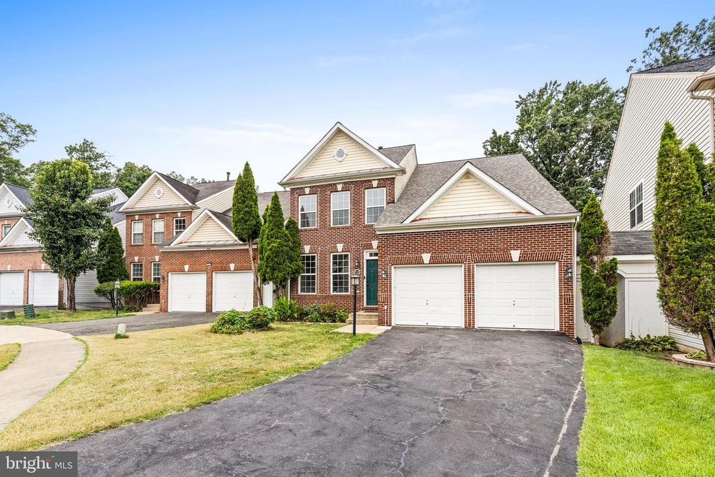 1766 ANN SCARLET CT, Woodbridge, VA 22191