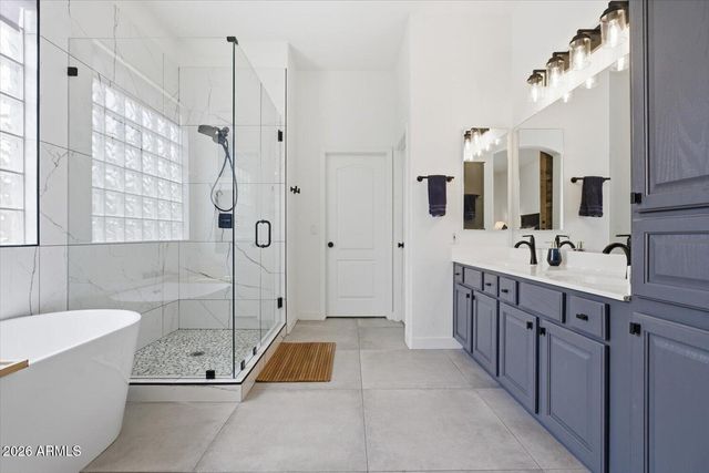 1311 S CANYON OAKS Way, Chandler, AZ 85286