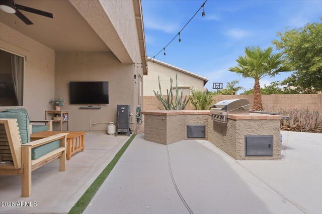 1311 S CANYON OAKS Way, Chandler, AZ 85286