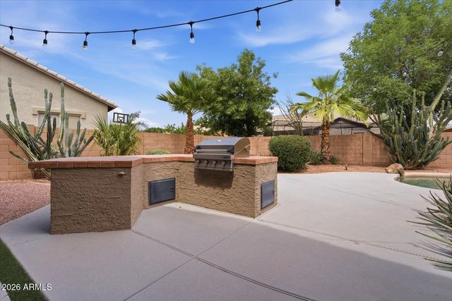 1311 S CANYON OAKS Way, Chandler, AZ 85286