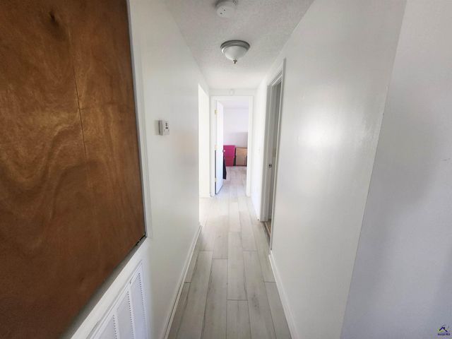 212 Little Farm Lane, Kathleen, GA 31047