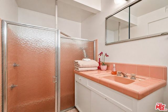 1094 S Paseo De Marcia, Palm Springs, CA 92264