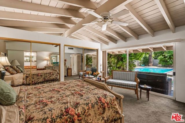 1094 S Paseo De Marcia, Palm Springs, CA 92264