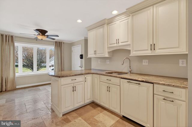 7120 TULIP CT, Sykesville, MD 21784