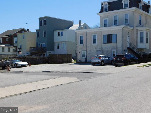 135 W 6TH ST, Bridgeport, PA 19405