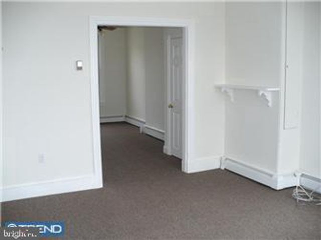 135 W 6TH ST, Bridgeport, PA 19405