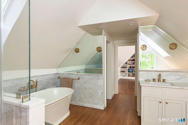 19 Hemlock Lane, Salisbury, CT 06068