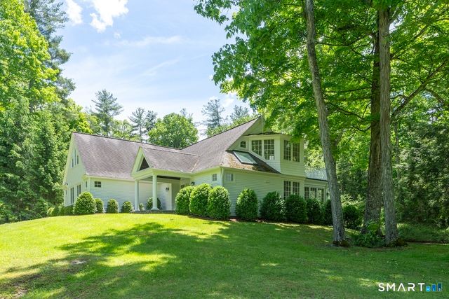 19 Hemlock Lane, Salisbury, CT 06068