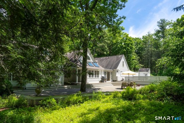 19 Hemlock Lane, Salisbury, CT 06068