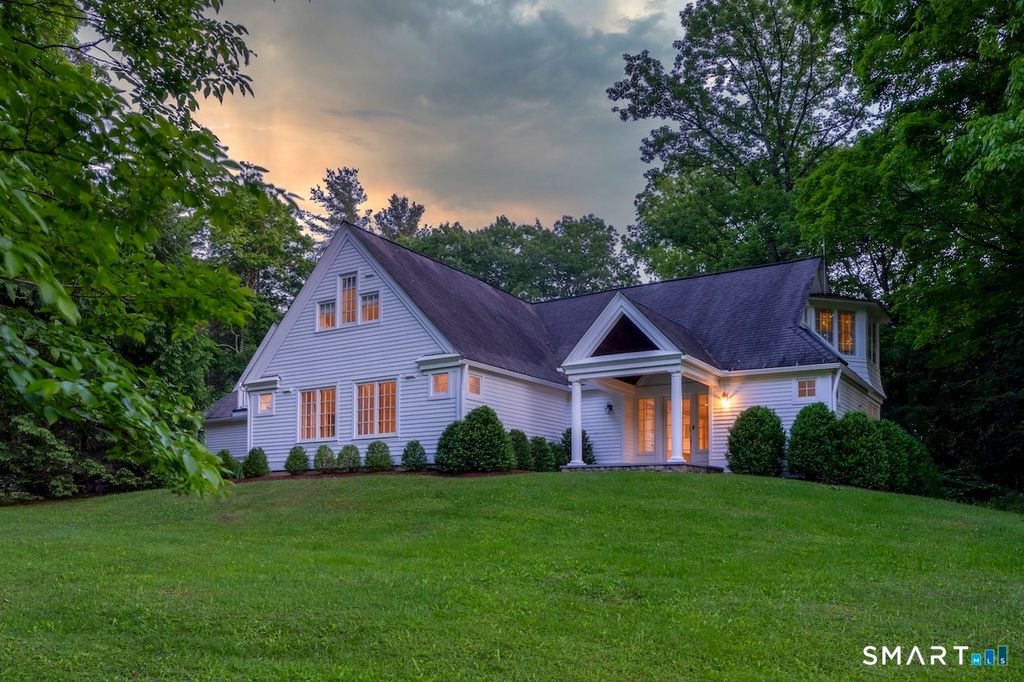 19 Hemlock Lane, Salisbury, CT 06068