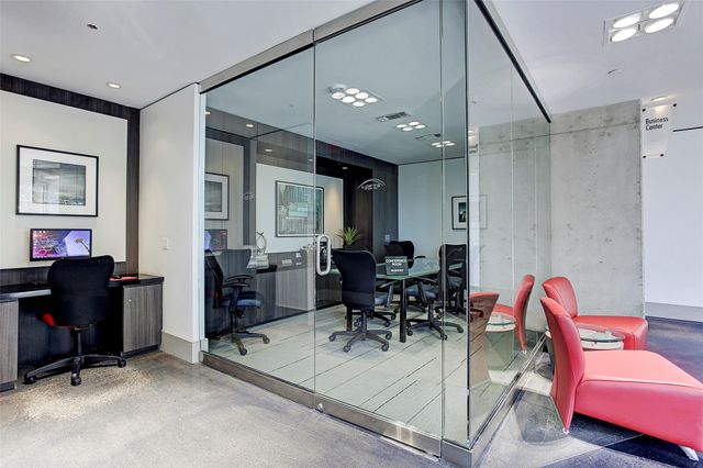 1901 Post Oak Boulevard 1211, Houston, TX 77056