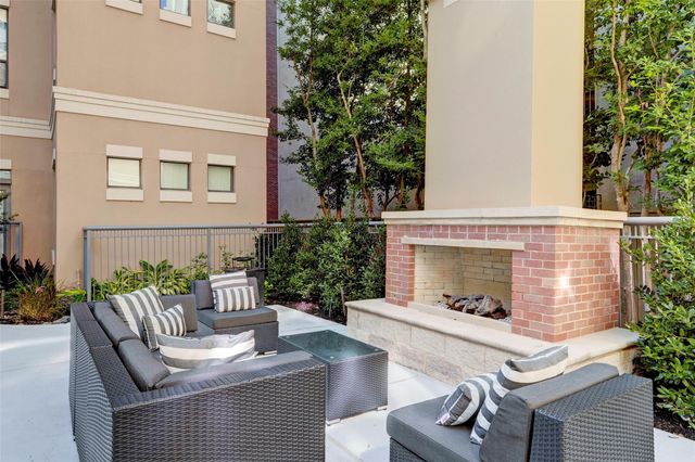 1901 Post Oak Boulevard 1211, Houston, TX 77056