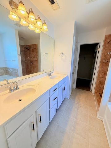 915 Oglethorpe Dr., Conway, SC 29526