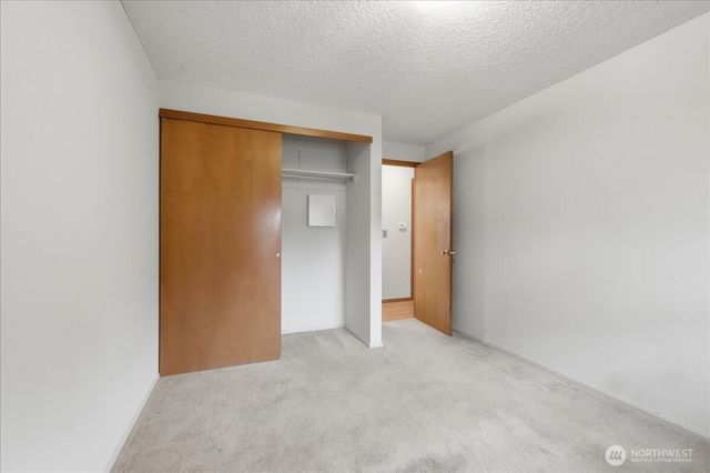 7116 105th Street E, Puyallup, WA 98373