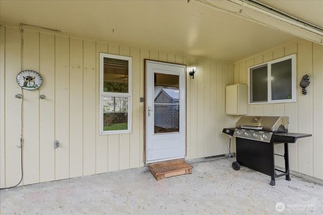 7116 105th Street E, Puyallup, WA 98373