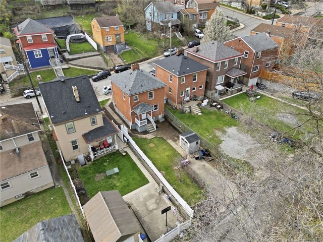 1513 Dagrmar Ave, Beechview, PA 15216