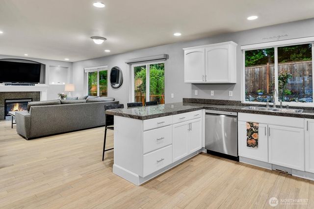 10116 28th Drive SE, Everett, WA 98208