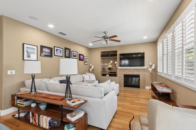 1865 Donner Rd, West Sacramento, CA 95691