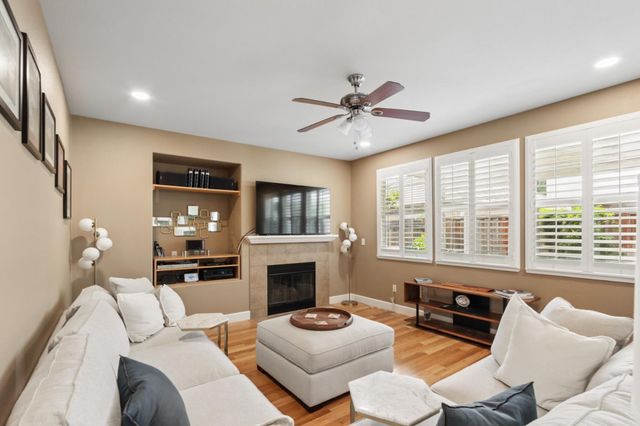 1865 Donner Rd, West Sacramento, CA 95691