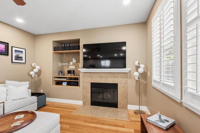 1865 Donner Rd, West Sacramento, CA 95691