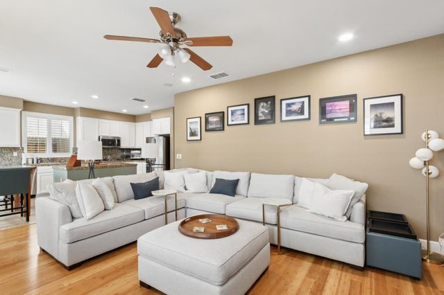 1865 Donner Rd, West Sacramento, CA 95691