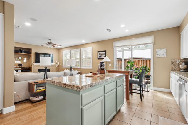 1865 Donner Rd, West Sacramento, CA 95691