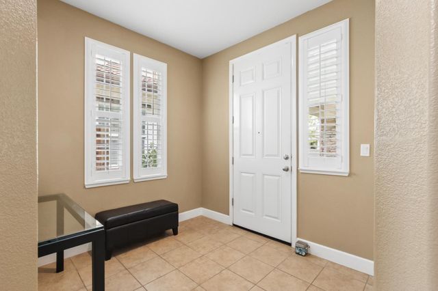 1865 Donner Rd, West Sacramento, CA 95691