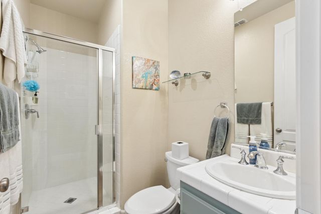 1865 Donner Rd, West Sacramento, CA 95691