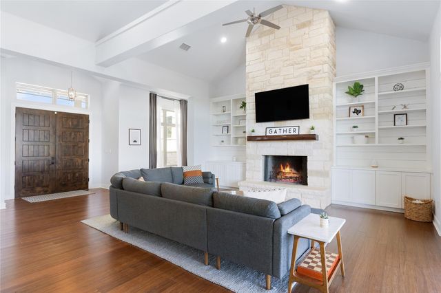 1821 Overland Stage RD, Dripping Springs, TX 78620