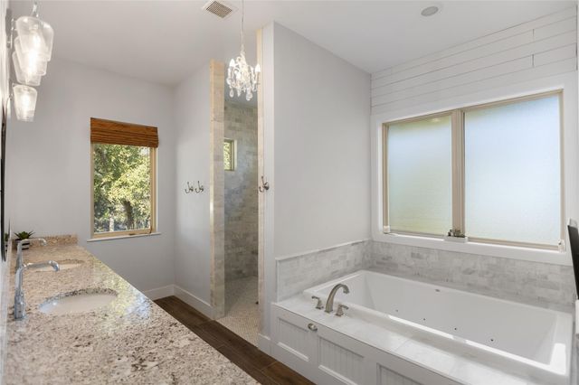 1821 Overland Stage RD, Dripping Springs, TX 78620