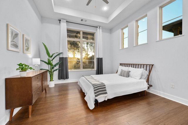 1821 Overland Stage RD, Dripping Springs, TX 78620