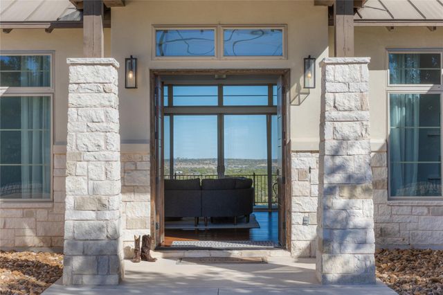 1821 Overland Stage RD, Dripping Springs, TX 78620