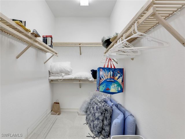 8633 Champions PT 803, Naples, FL 34113