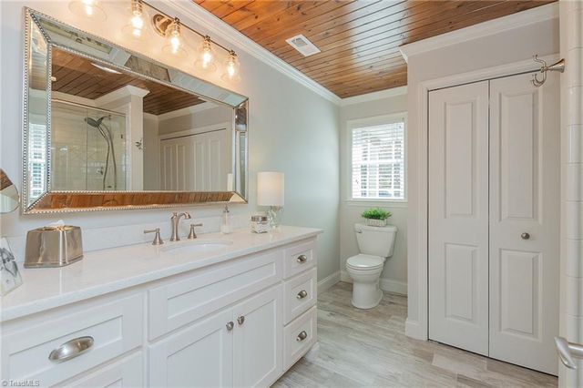 362 Hillview Drive, Lexington, NC 27292
