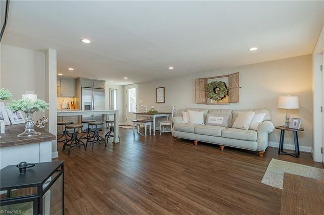 362 Hillview Drive, Lexington, NC 27292